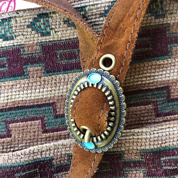 Lucky brand suede fleetwood crossbody southwestern pattern - Picture 7 of 9